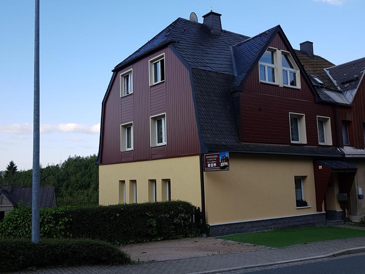 Ferienwohnung Mit Garten Und Spielplatz クリンゲンタール エクステリア 写真