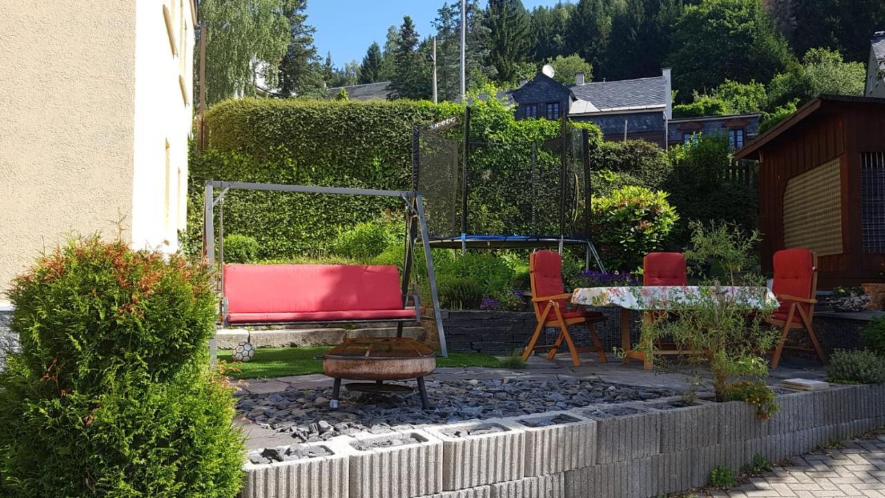 Ferienwohnung Mit Garten Und Spielplatz クリンゲンタール エクステリア 写真
